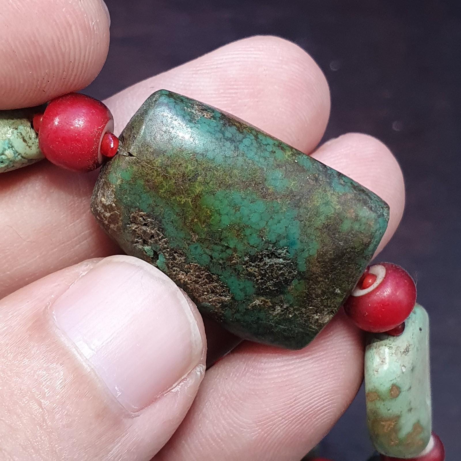 Antique turquoise and red whiteheart beads necklace #j5