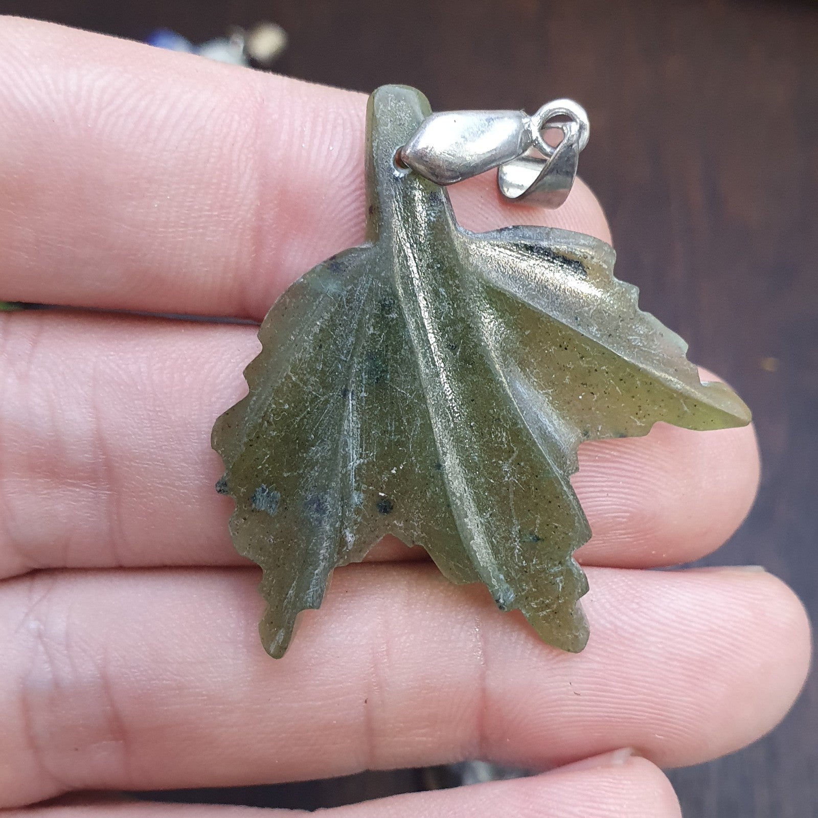 Lot 8 Pendants Lapis lazuli, Jade, jasper, hand carved Pendants necklace