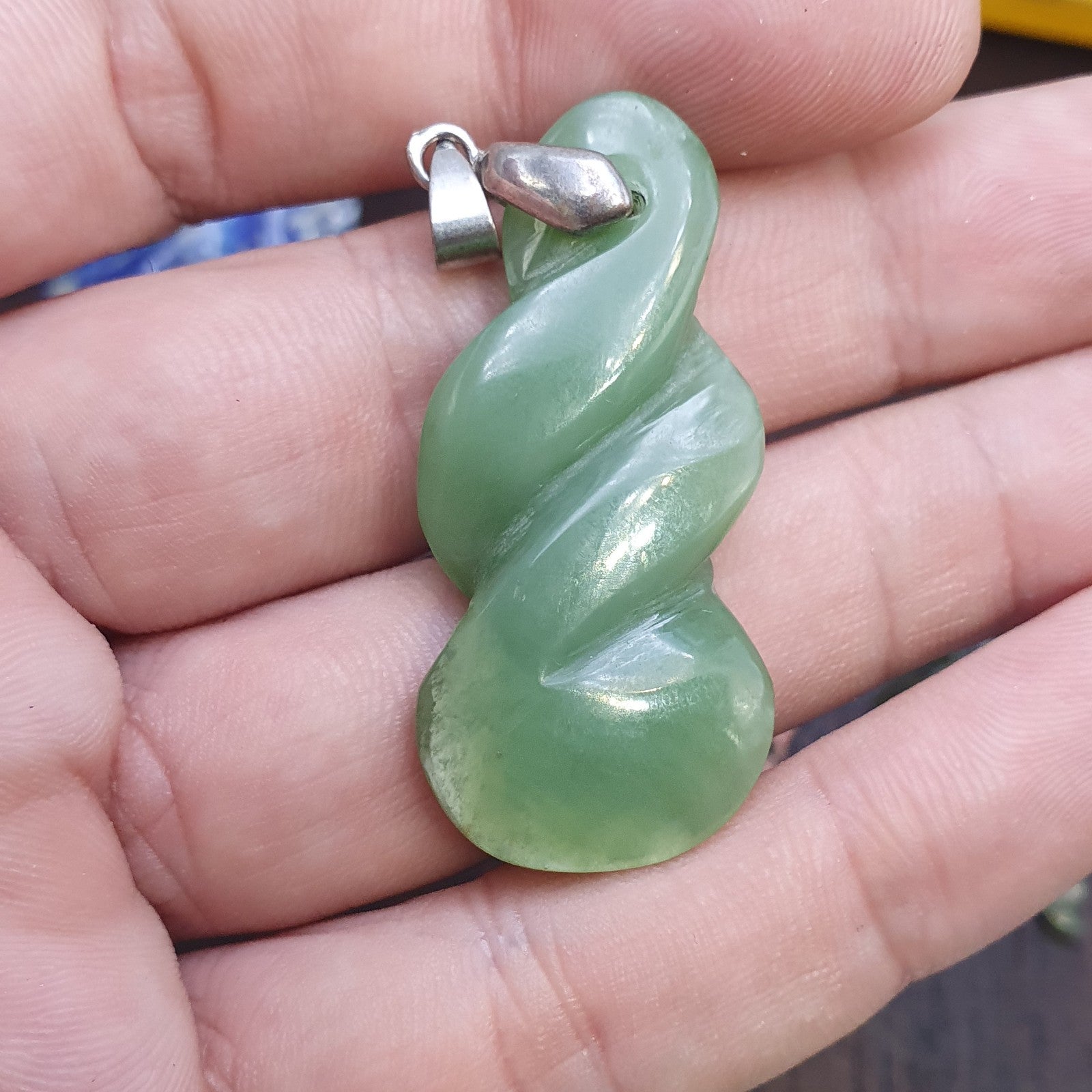 Lot 8 Pendants Lapis lazuli, Jade, jasper, hand carved Pendants necklace