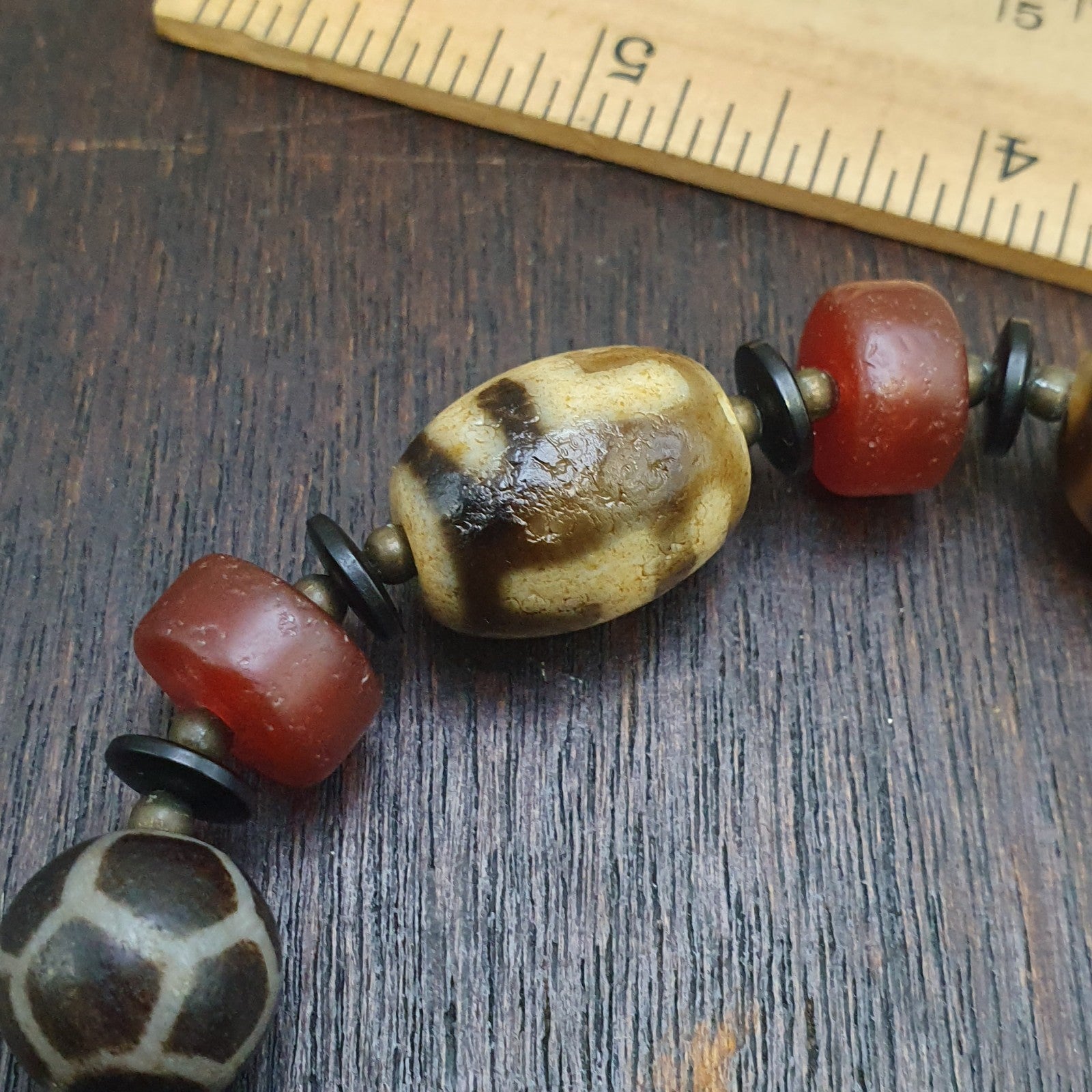 Tibetan dzi beads & Carnelian Beads old amulet Agate Vintage Tibet Bracelet