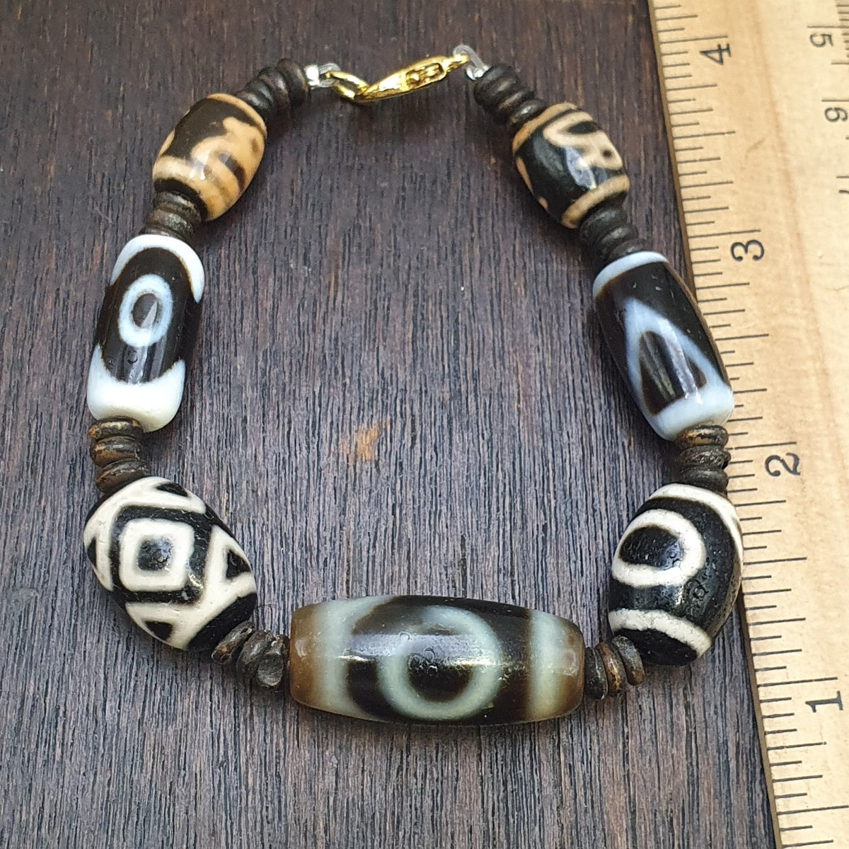 Tibetan Old Agate Dzi Beads Protective  Bracelets Amulet Pendant