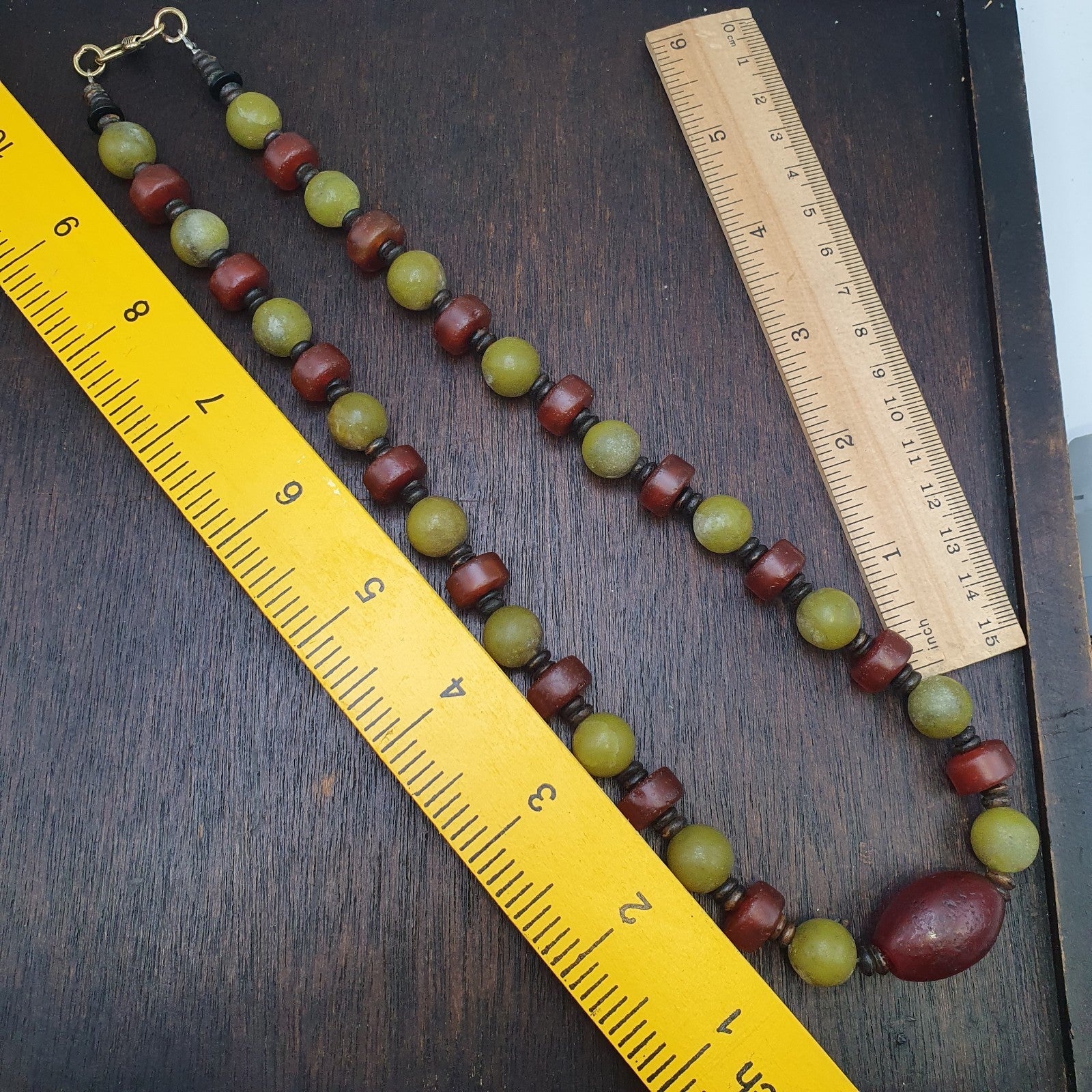 Himalayan Serpentine Jade & Carnelian Bead Necklace, Ethnic, Healing Stones