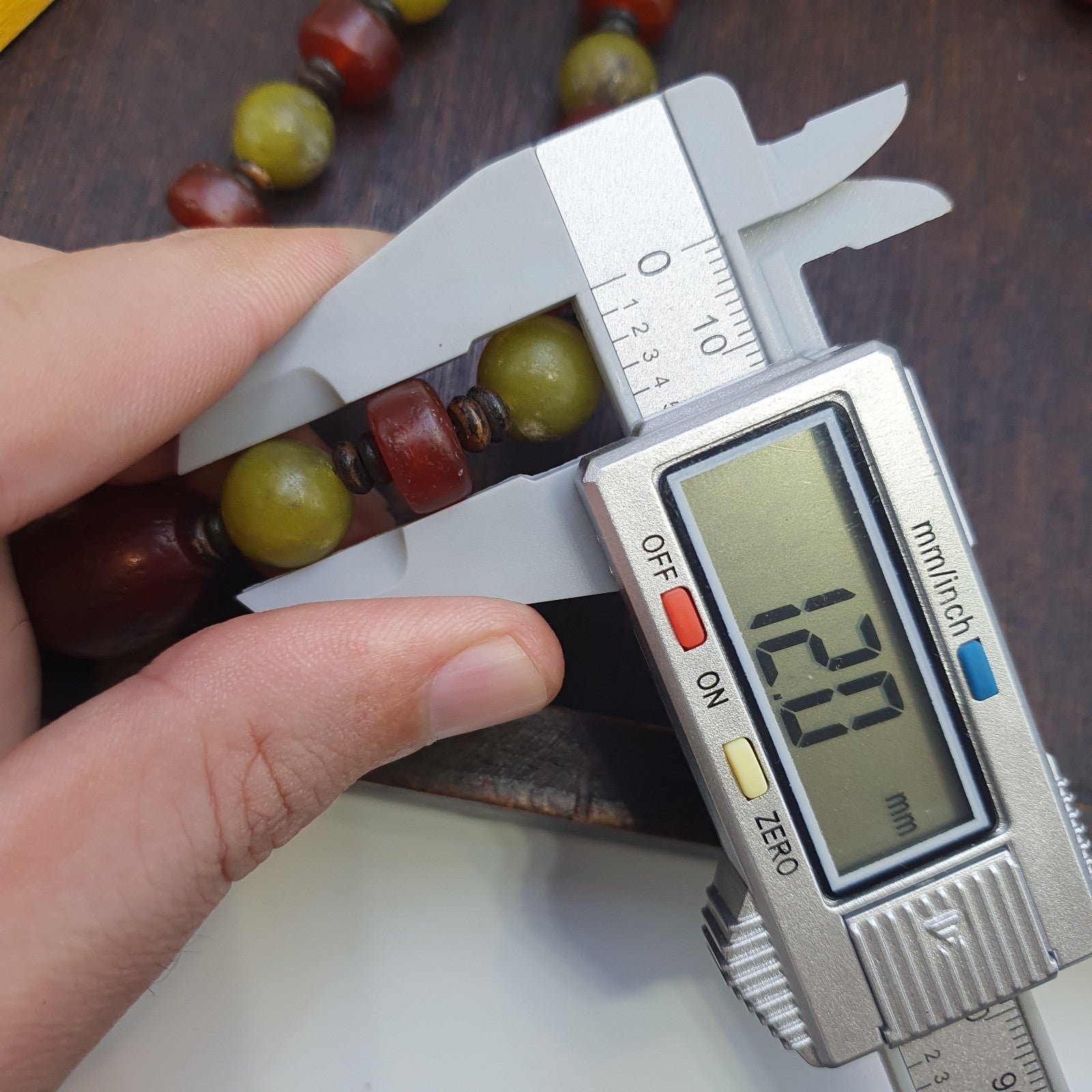 Himalayan Serpentine Jade & Carnelian Bead Necklace, Ethnic, Healing Stones