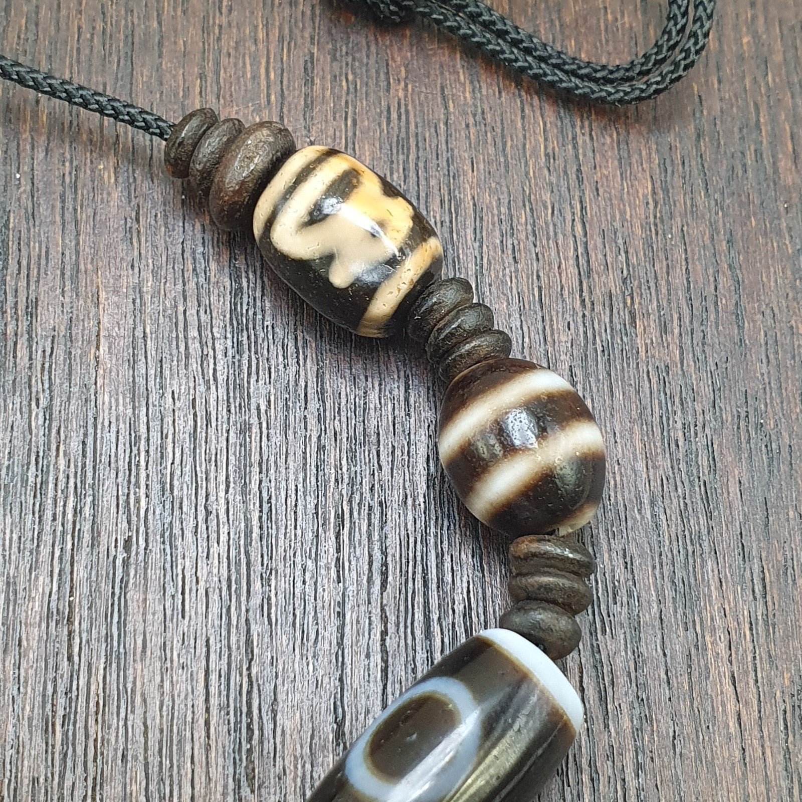 Lot 7 Unique Patterns Tibetan Old  Agate Dzi Eye Beads Protective Amulet Pendant