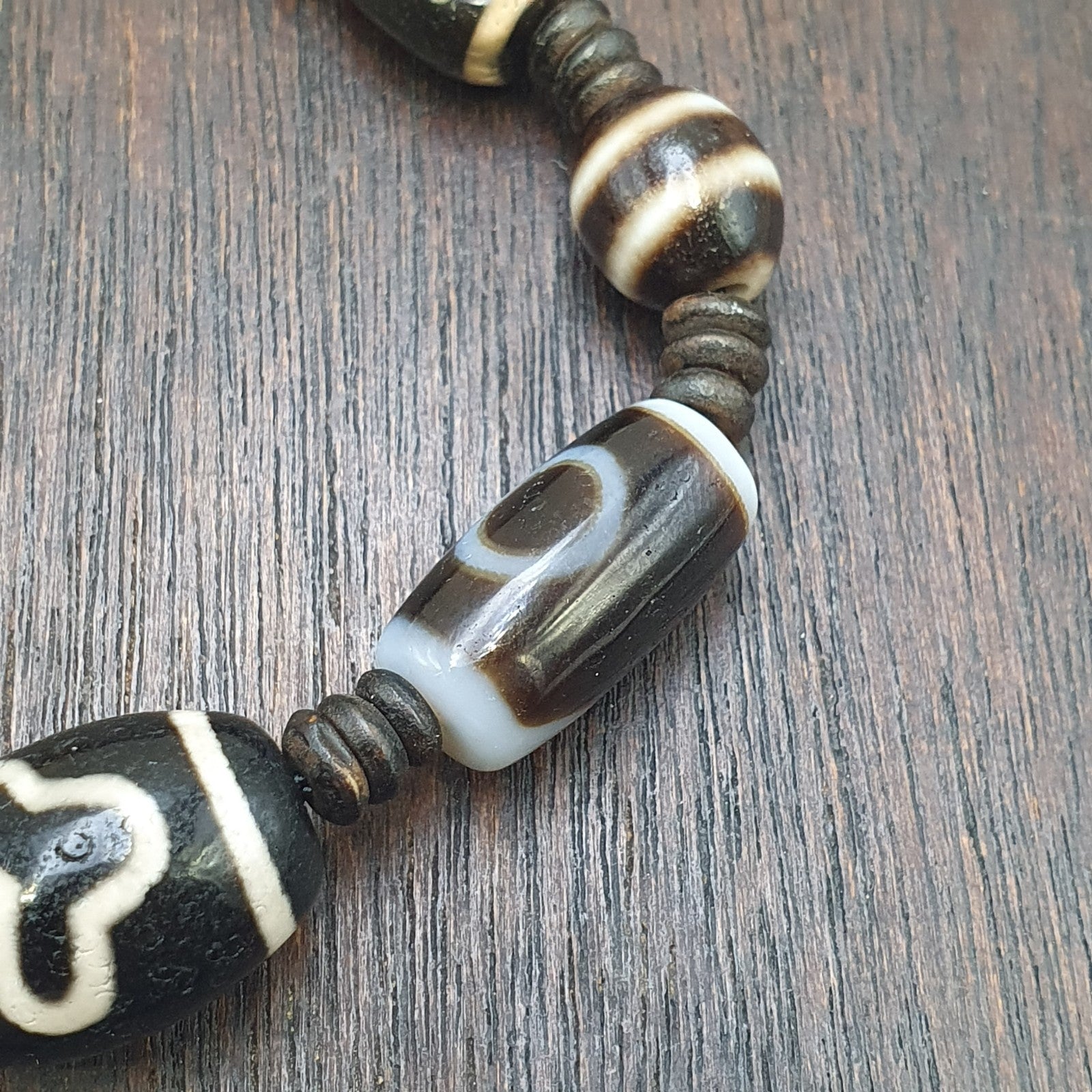 Lot 7 Unique Patterns Tibetan Old  Agate Dzi Eye Beads Protective Amulet Pendant