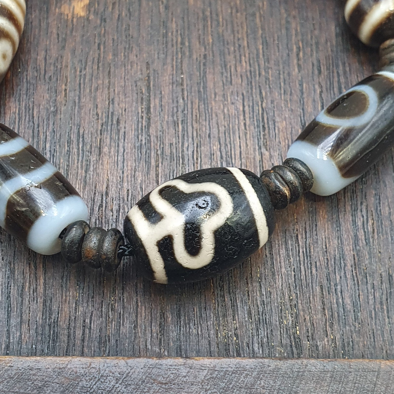 Lot 7 Unique Patterns Tibetan Old  Agate Dzi Eye Beads Protective Amulet Pendant