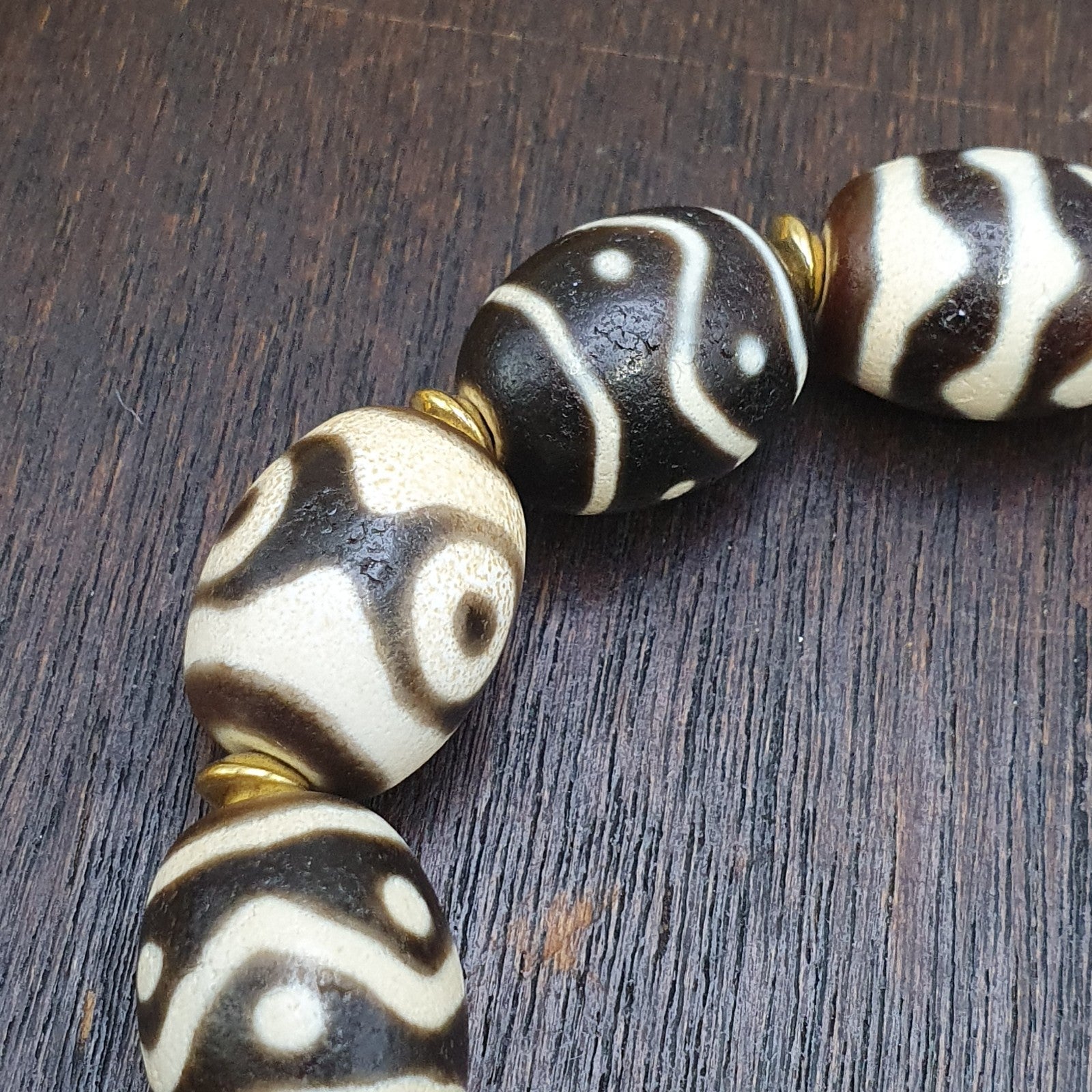 Unique Tibetan Old  Agate Dzi Eye Beads Protective  Bracelets Amulet Pendant