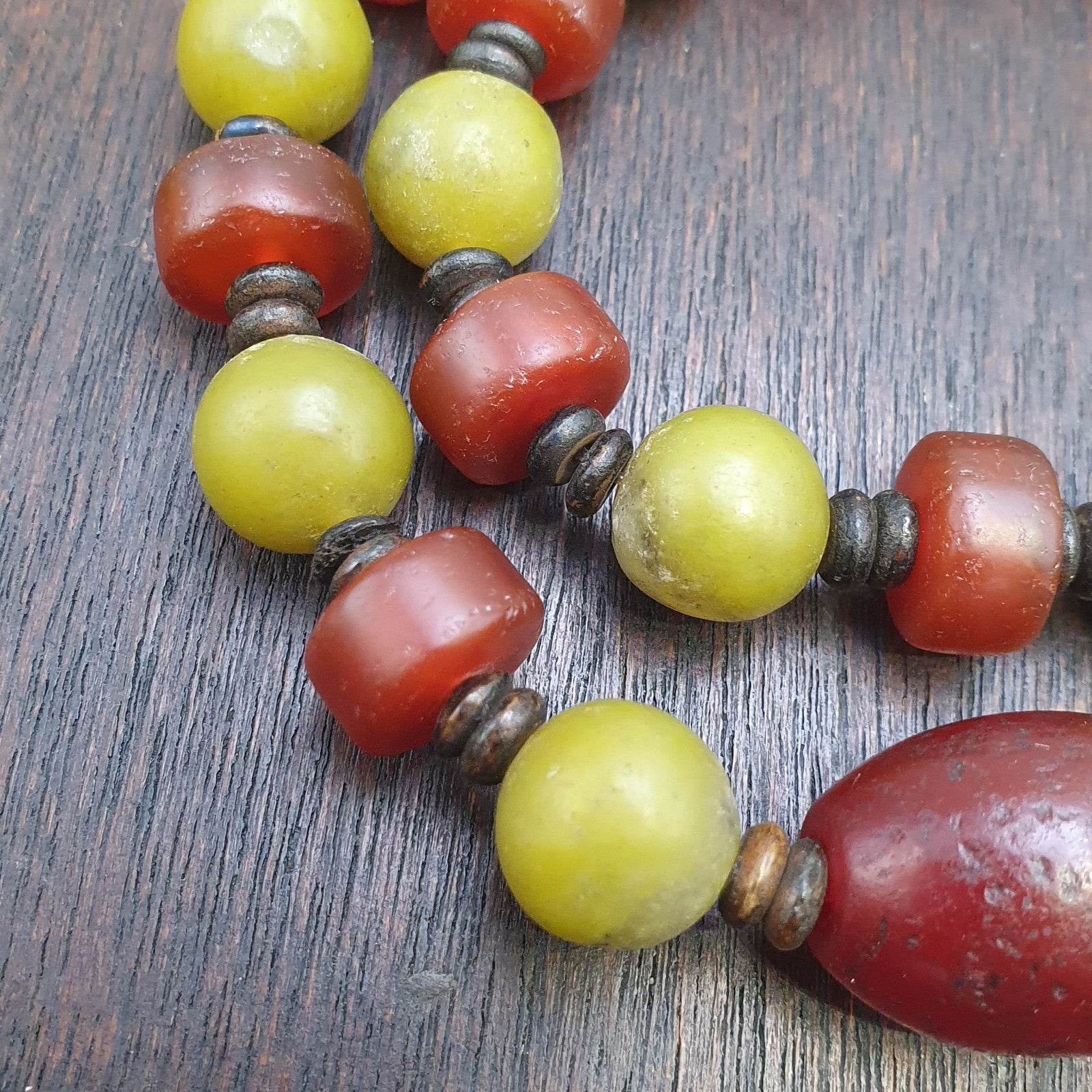 Himalayan Serpentine Jade & Carnelian Bead Necklace, Ethnic, Healing Stones