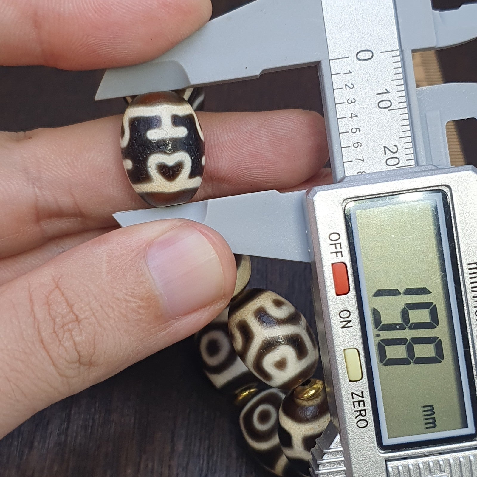 Unique Tibetan Old  Agate Dzi Eye Beads Protective  Bracelets Amulet Pendant