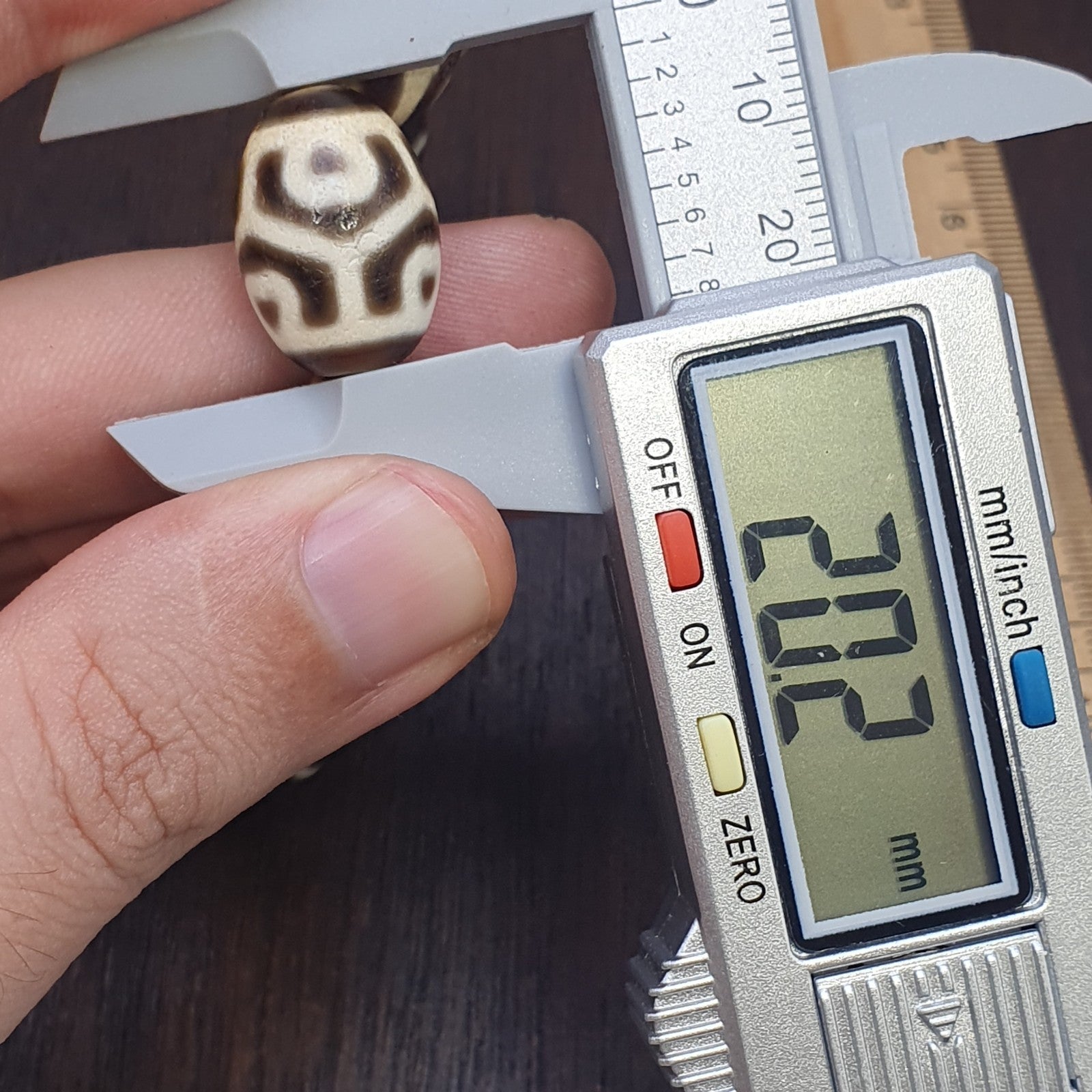 Unique Tibetan Old  Agate Dzi Eye Beads Protective  Bracelets Amulet Pendant