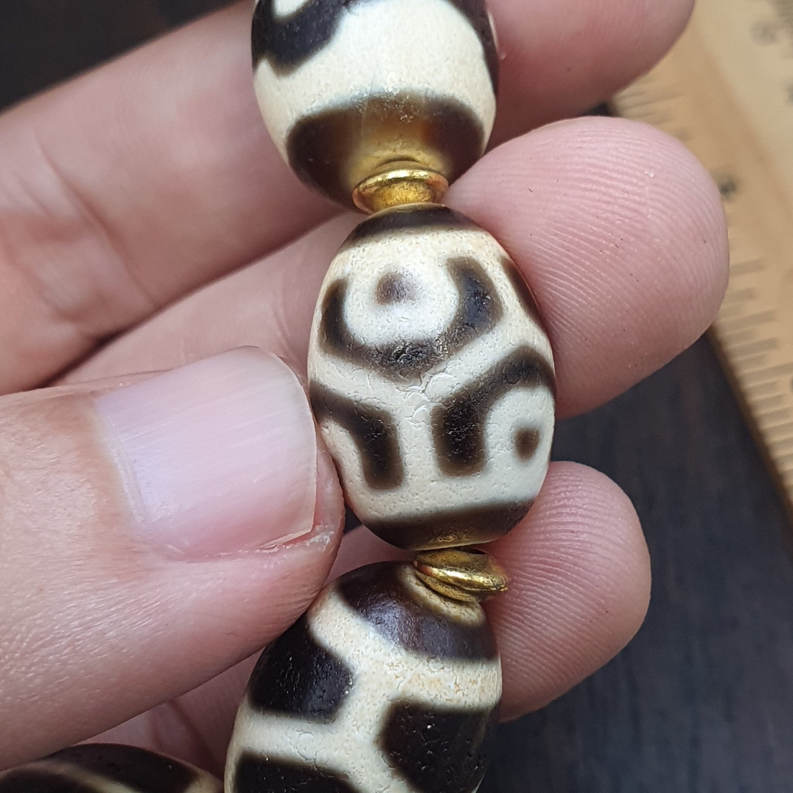 Unique Tibetan Old  Agate Dzi Eye Beads Protective  Bracelets Amulet Pendant