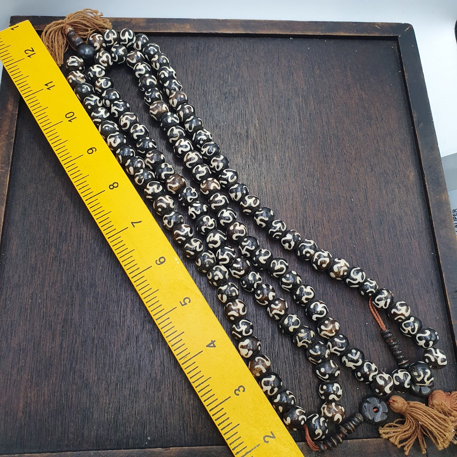 Vintage Himalayan Inscripted Spells on Yak Bone 108 BEADS ROSARY Mala TB-B34