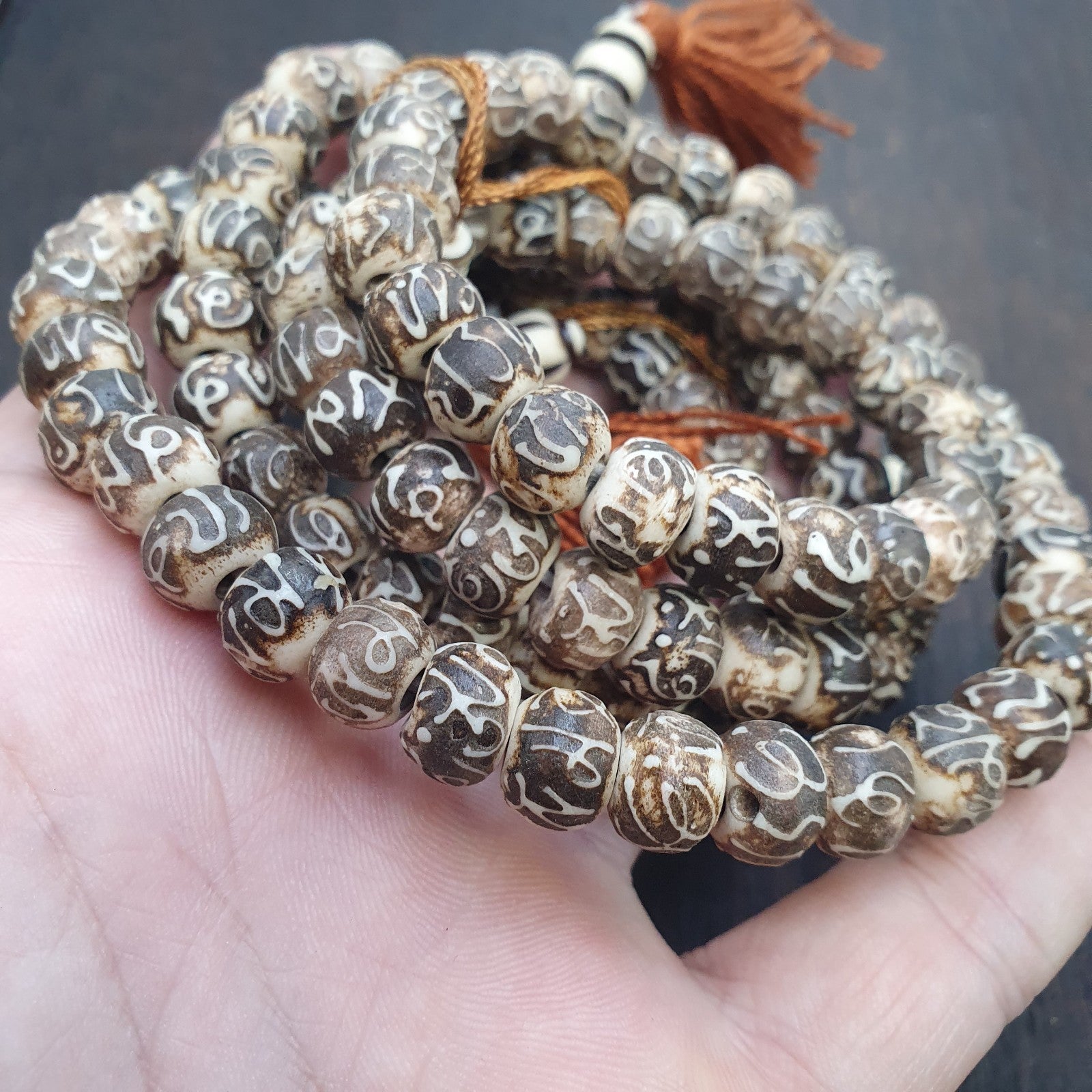 Vintage Himalayan Inscripted Spells on Yak Bone 108 BEADS ROSARY Mala TB-B33