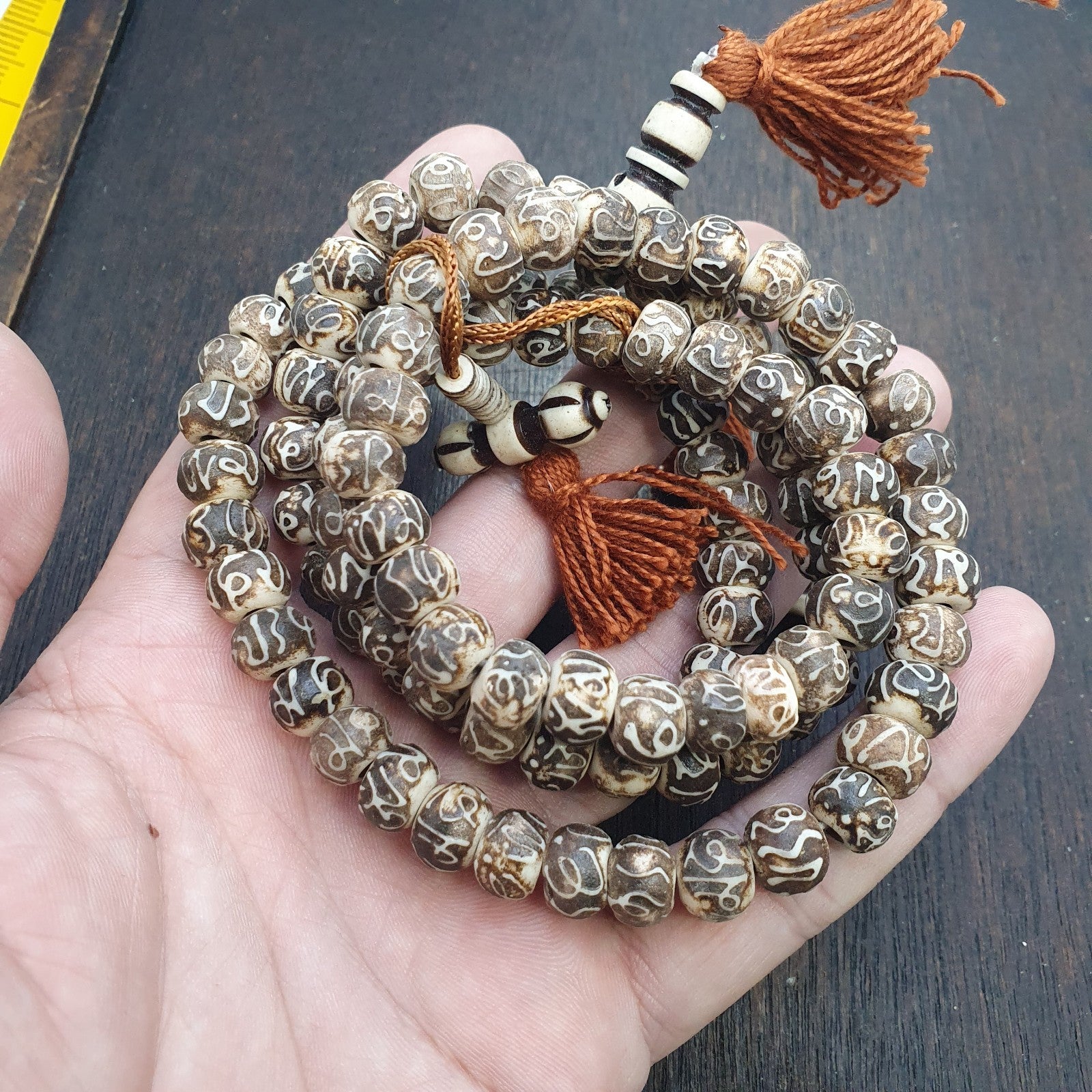 Vintage Himalayan Inscripted Spells on Yak Bone 108 BEADS ROSARY Mala TB-B33