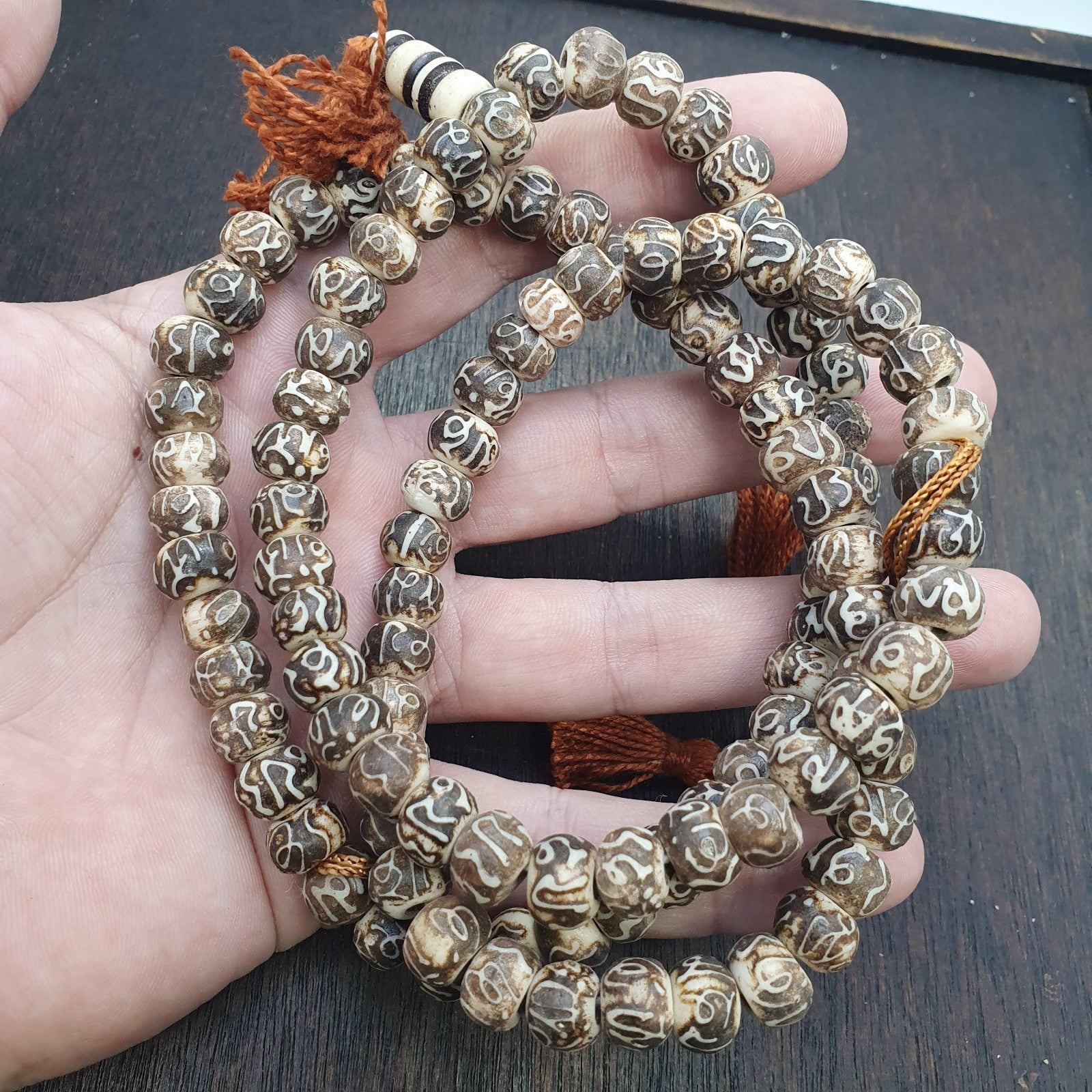 Vintage Himalayan Inscripted Spells on Yak Bone 108 BEADS ROSARY Mala TB-B33