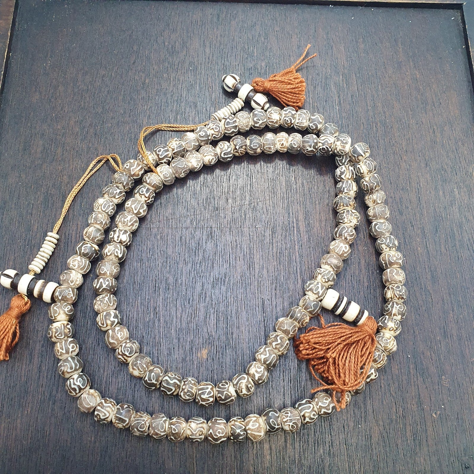 Vintage Himalayan Inscripted Spells on Yak Bone 108 BEADS ROSARY Mala TB-B33