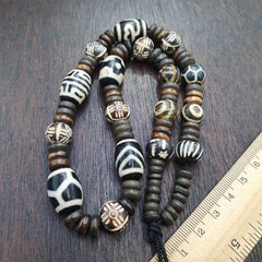 HIMALAYAN Indo Tibetan 5 Dzi Agate beads pumtek carving yak bone beaded necklace