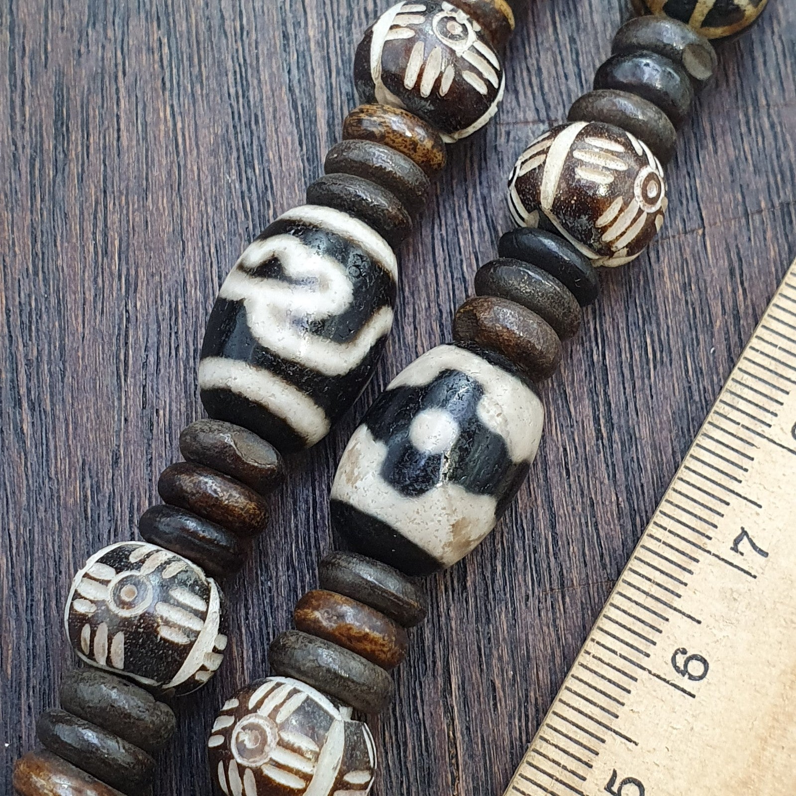 HIMALAYAN Indo Tibetan 5 Dzi Agate beads pumtek carving yak bone beaded necklace