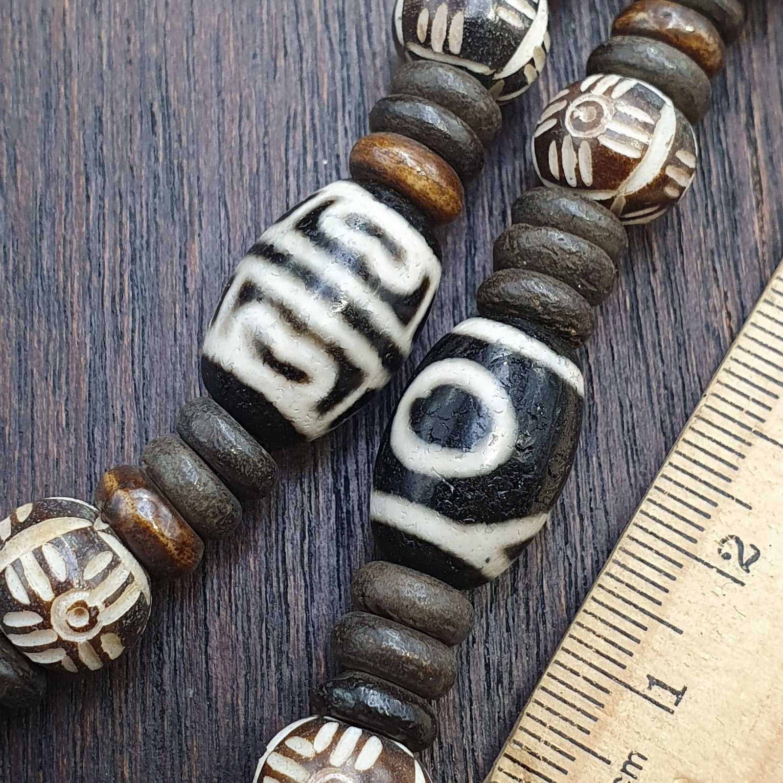 HIMALAYAN Indo Tibetan 5 Dzi Agate beads pumtek carving yak bone beaded necklace