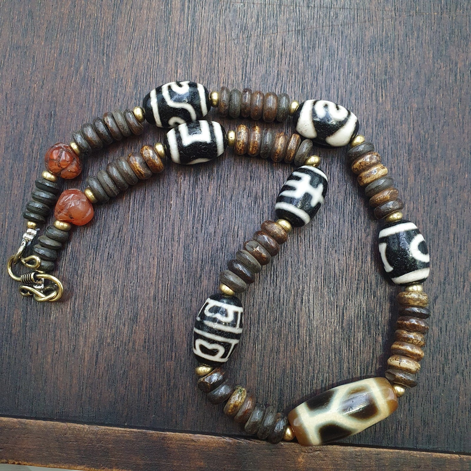 HIMALAYAN Indo Tibetan 7 Dzi Agate beads with yak bone beaded necklace