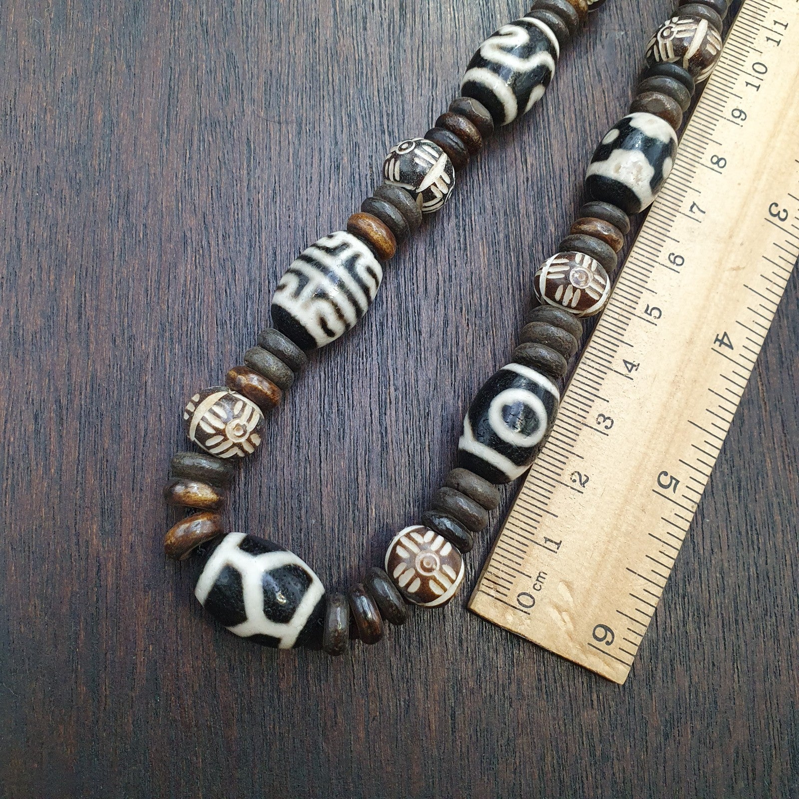 HIMALAYAN Indo Tibetan 5 Dzi Agate beads pumtek carving yak bone beaded necklace