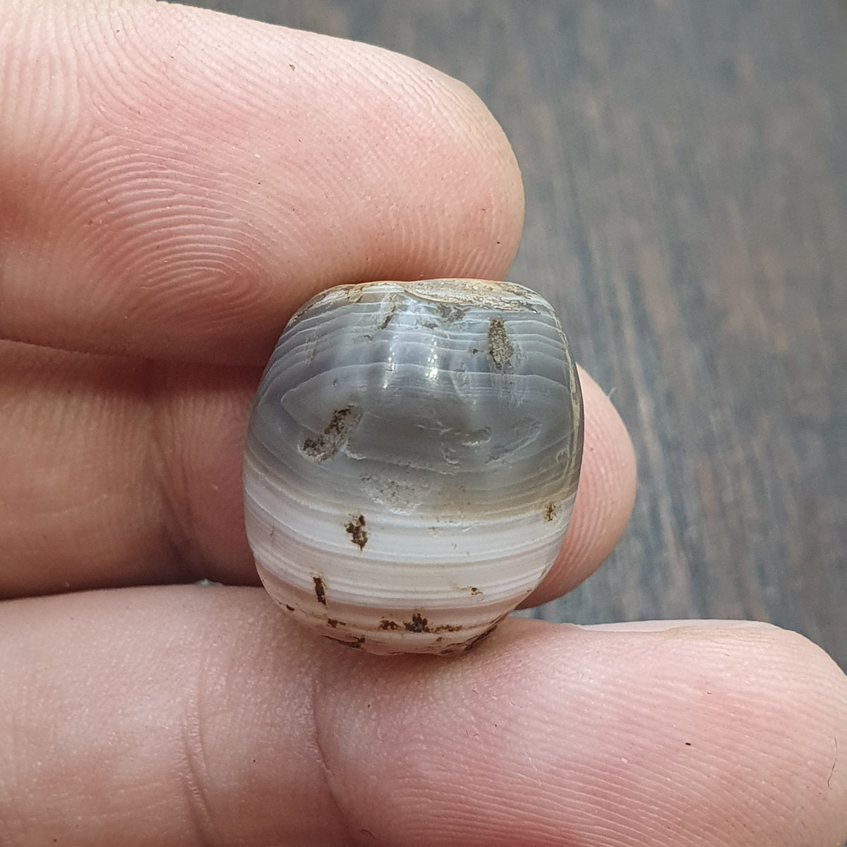 Ancient Middle eastern Yemeni African agate bead 1000+ years old