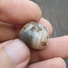 Ancient Middle eastern Yemeni African agate bead 1000+ years old