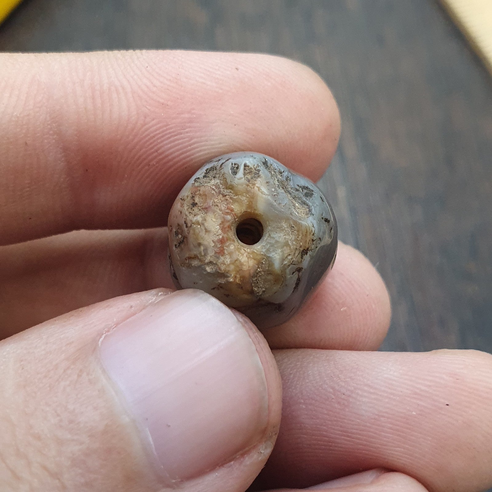 Ancient Middle eastern Yemeni African agate bead 1000+ years old