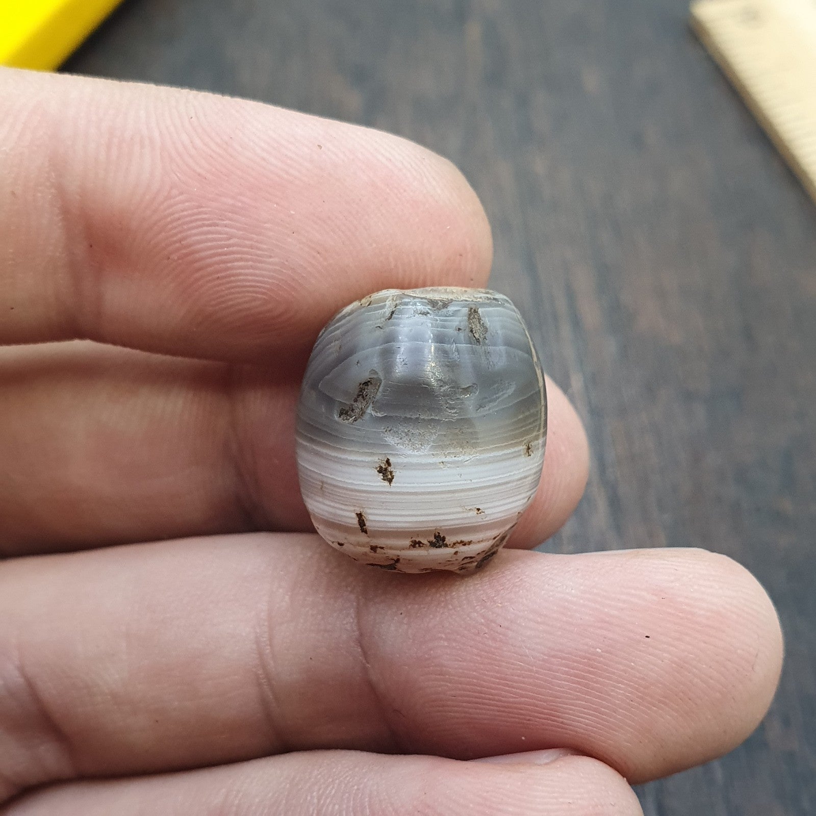 Ancient Middle eastern Yemeni African agate bead 1000+ years old