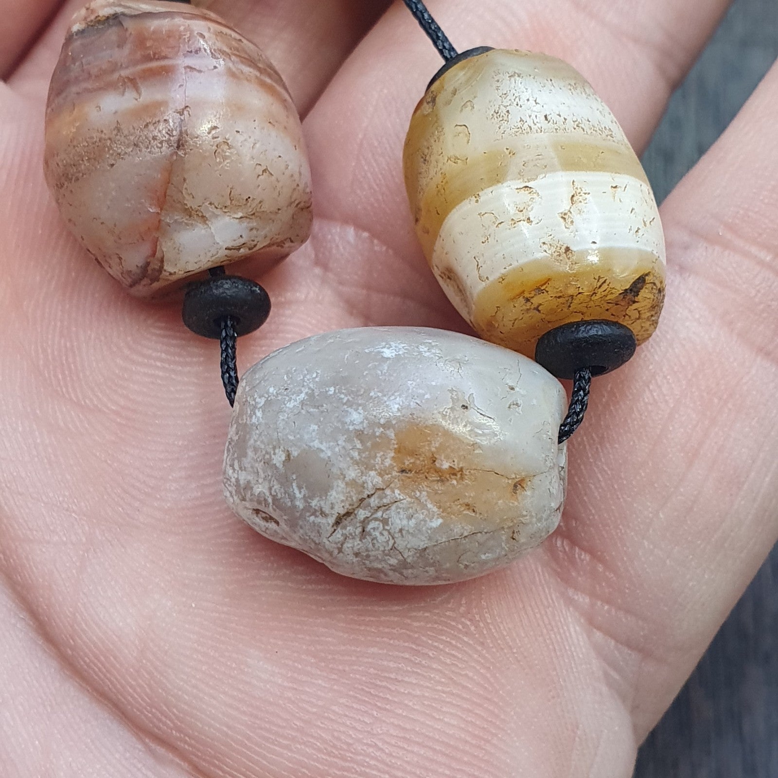 Lot 9 Ancient Middle eastern Yemeni African agate beaded Bracelet 1500+ y old