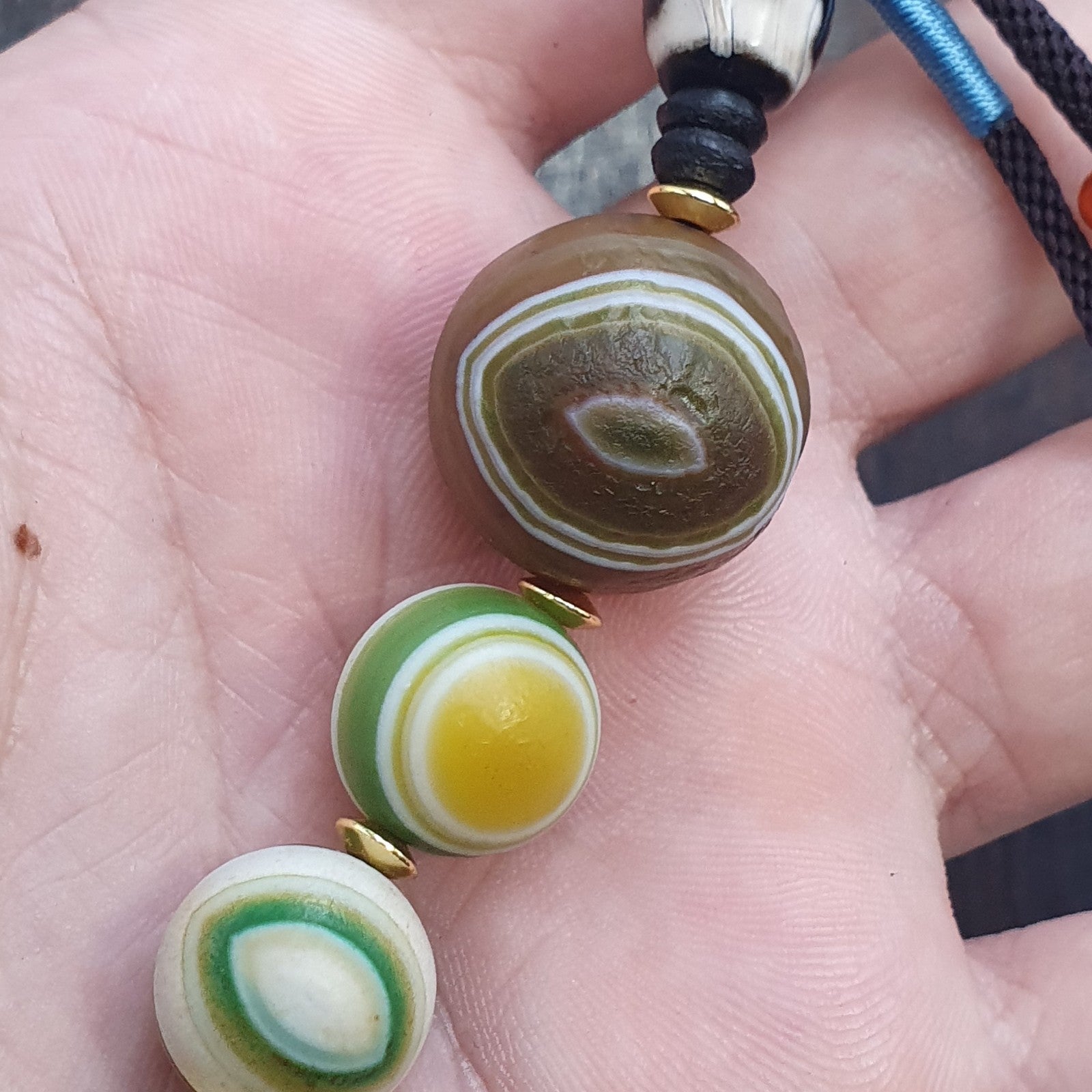 Mongolia Gobi Desert Eyes Agate & Tibetan Dzi Agate Beads Necklace