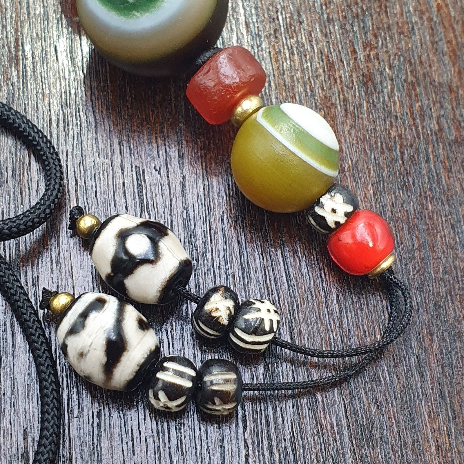 Natural Mongolia Gobi Eyes Agate & Tibetan Carnelian Stone Bead Necklace