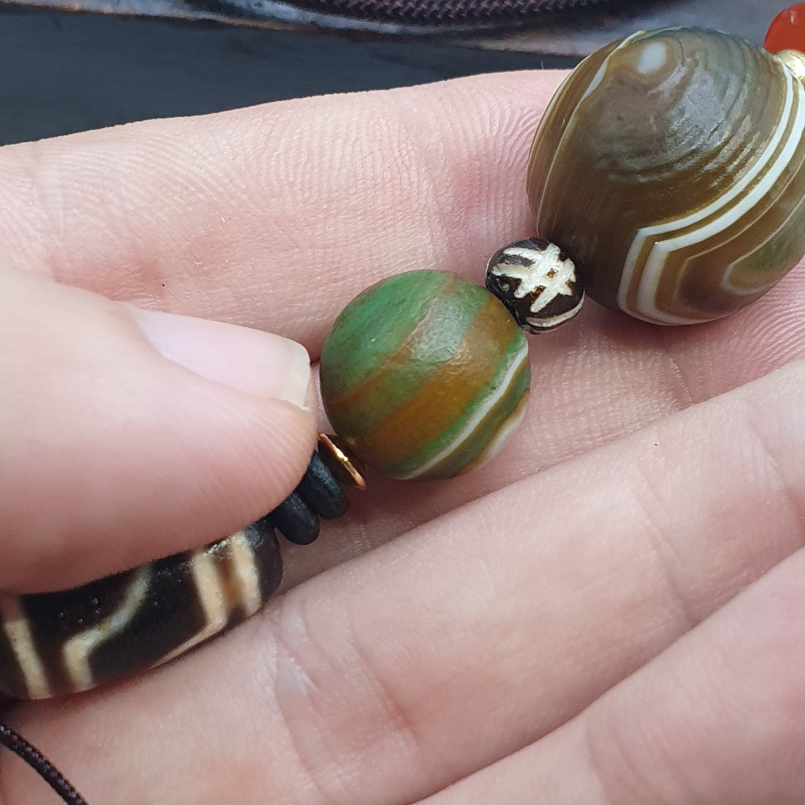 Natural Mongolia Gobi Eyes Agate & Tibetan Dzi Agate Carnelian Bead Necklace