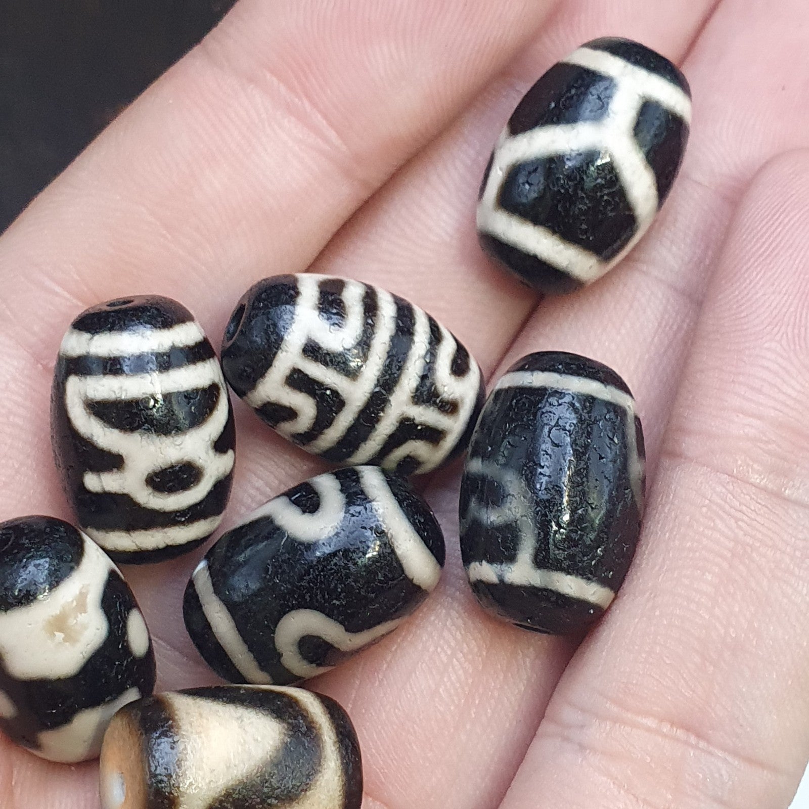 Lot 8 Tibetan dzi bead old amulet Agate Vintage Tibet pendant Necklace