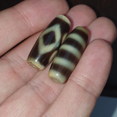 Lot 2 Tibetan dzi bead old amulet Agate Vintage Tibet pendant Necklace