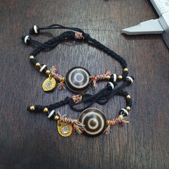 Tibetan tradition agate dzi beads Goat eyes Luk mik motifs spiritual bracelet