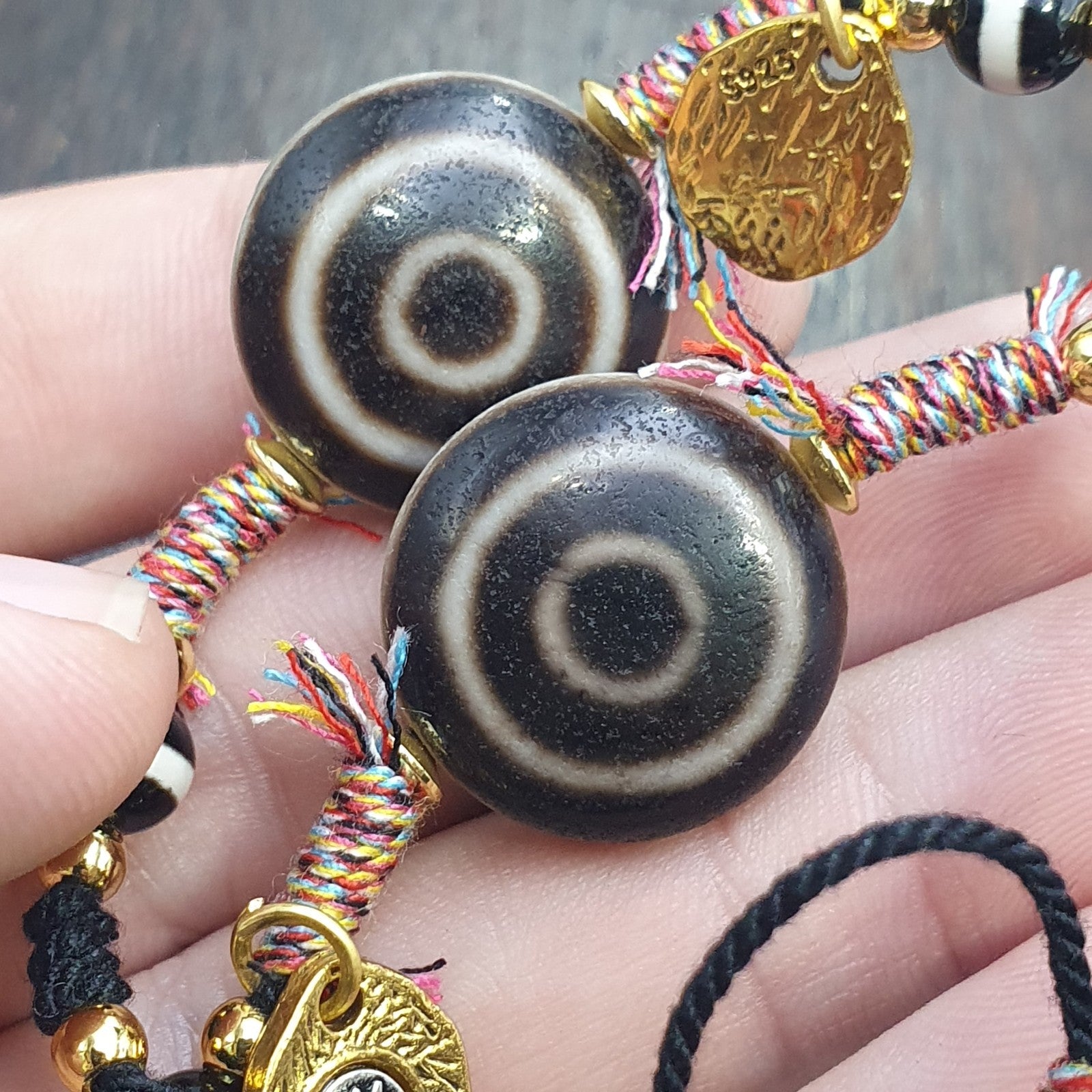 Tibetan tradition agate dzi beads Goat eyes Luk mik motifs spiritual bracelet