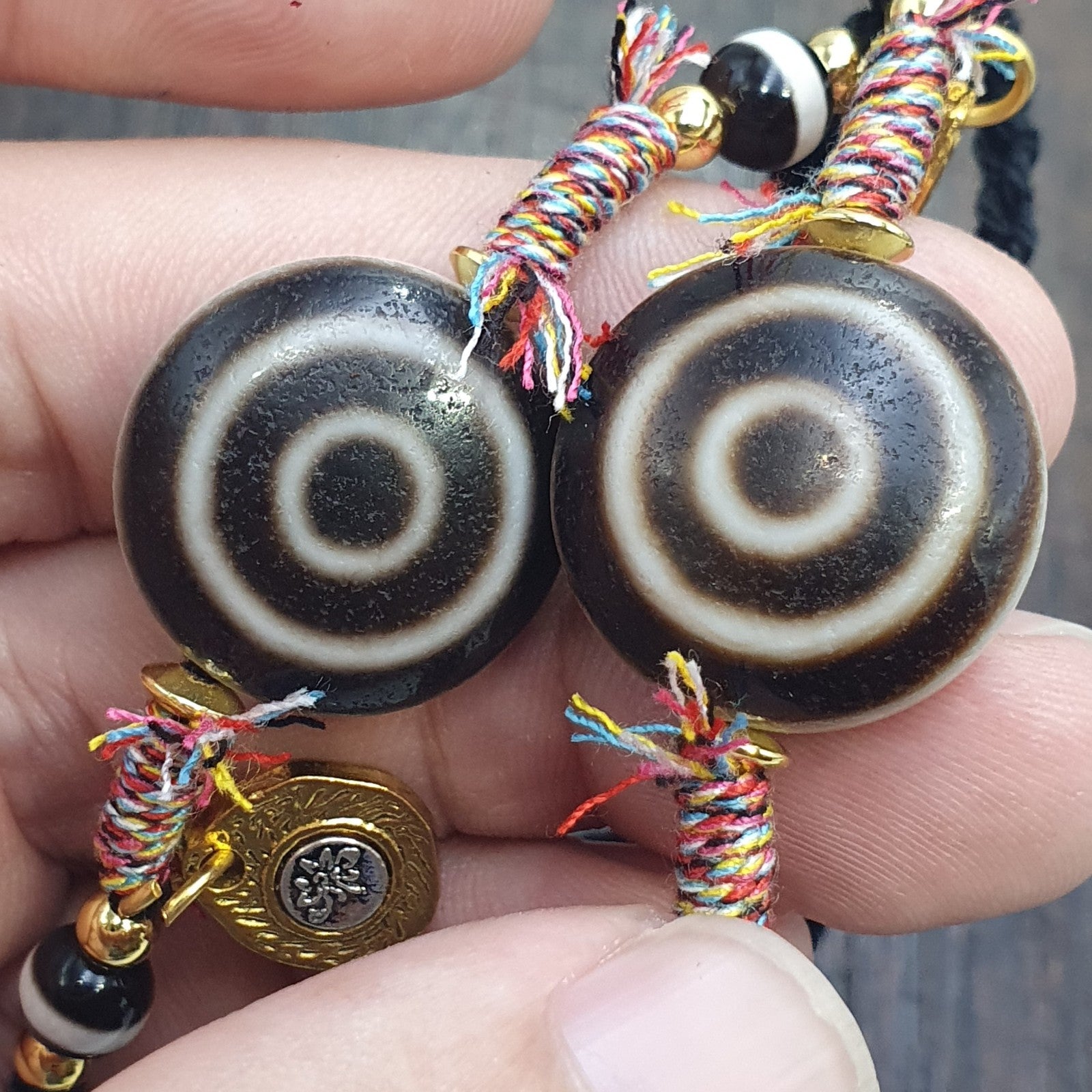 Tibetan tradition agate dzi beads Goat eyes Luk mik motifs spiritual bracelet