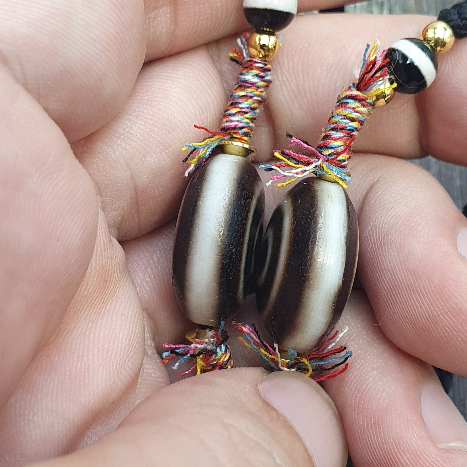 Tibetan tradition agate dzi beads Goat eyes Luk mik motifs spiritual bracelet