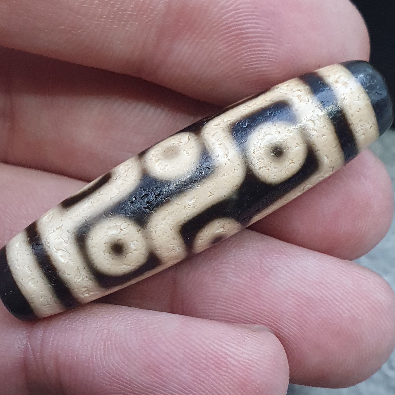 9 Eyes Pattern Black Tibetan Agate Dzi  Bead Amulet Necklace