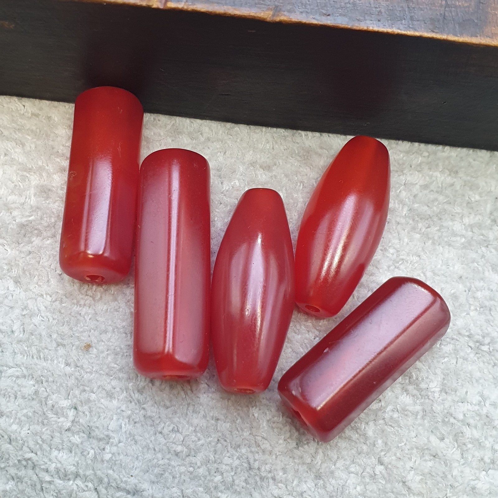 Lot 5 antique red agate himalayan tibetan agate carnelian beads