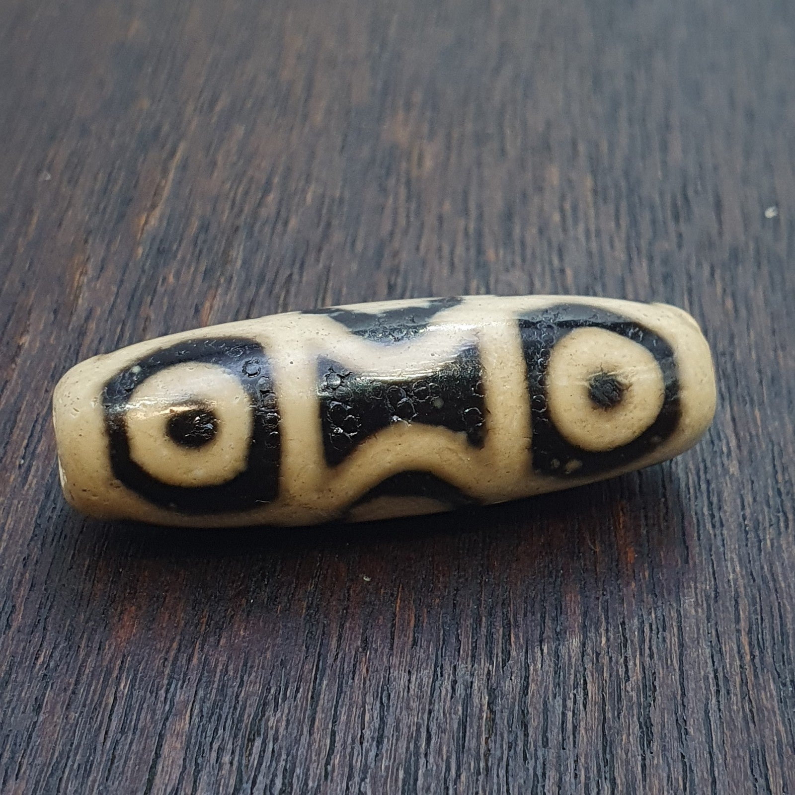 8 Eyes Pattern Black Tibetan Agate Dzi  Bead Amulet Necklace