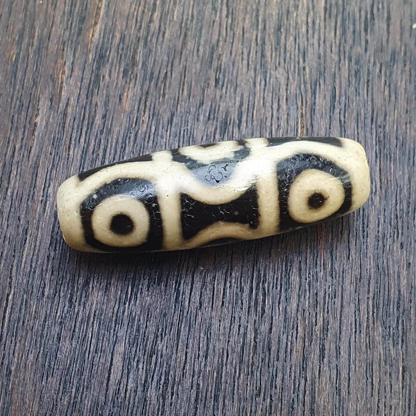 8 Eyes Pattern Black Tibetan Agate Dzi  Bead Amulet Necklace