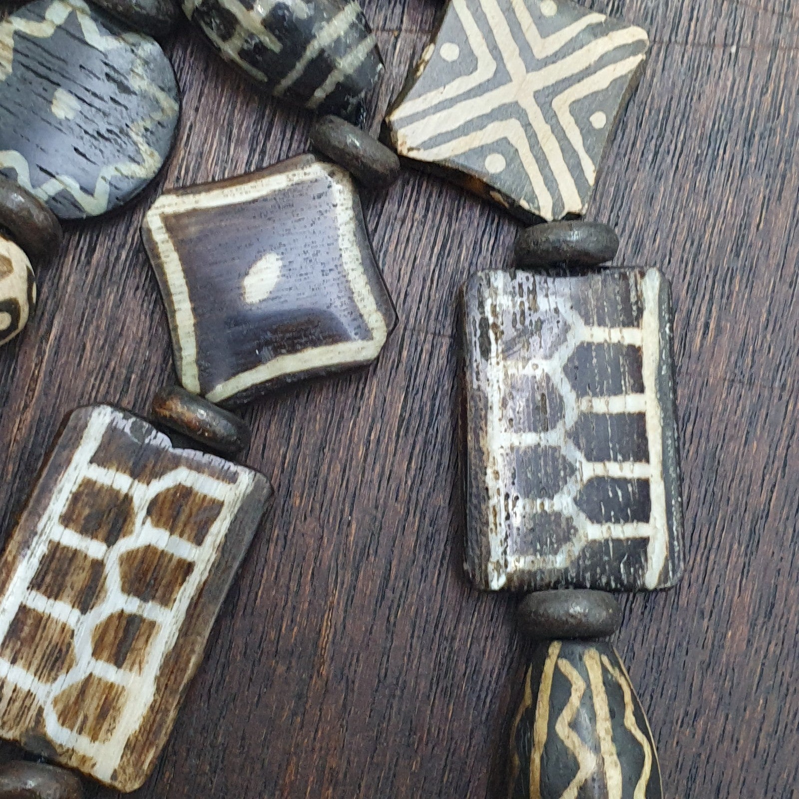 Lot Dzi pattern asian burmese old pumtek petrified wood stone beads Strand