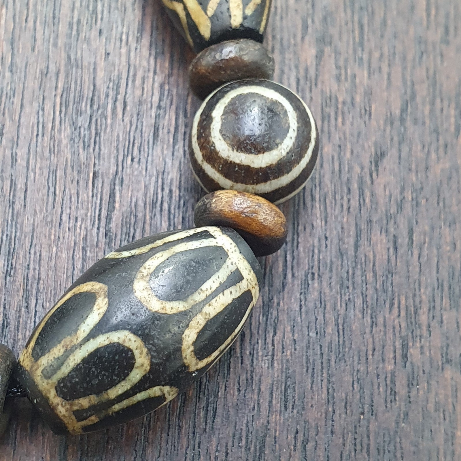 Lot Dzi pattern asian burmese old pumtek petrified wood stone beads Strand