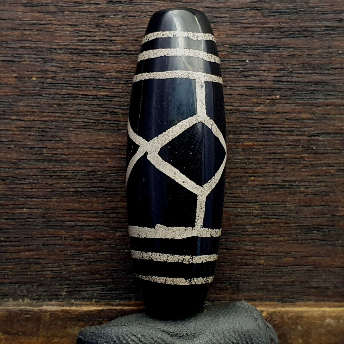 Himalayan Indo Tibetan Central Asian Etched Agate Beads Decorated Bead Bd Et 23