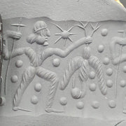Indo-tibetische Schnitzerei, Achat-Augenstein, Perlenamulett, Jäger, gejagter Vogel #102112
