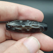 Indo tibetan carving agate eye stone bead amulet hunter hunted animal #10213