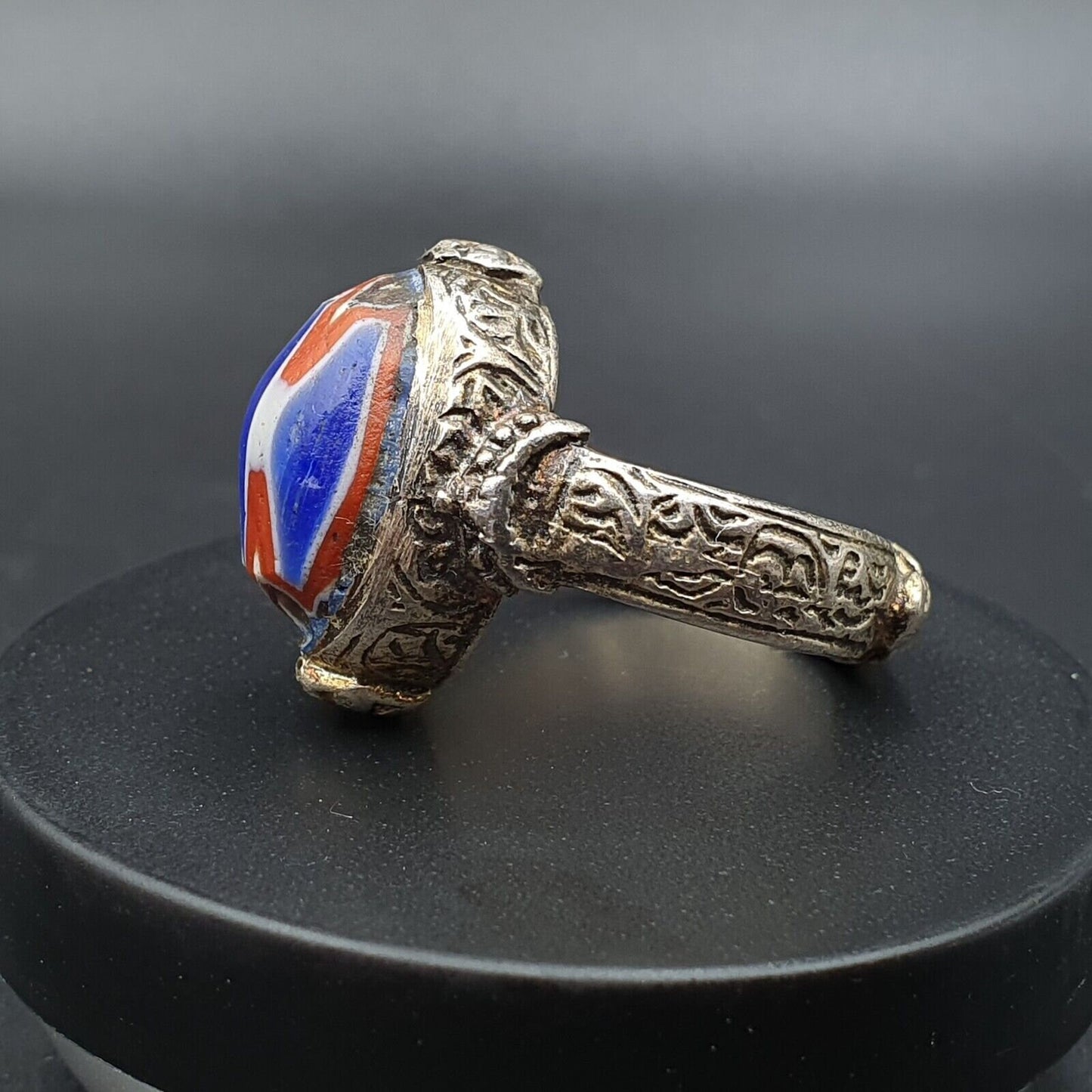Vintage Chevron Glass Brass Ring: Old Era Pattern