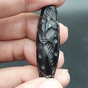 Indo tibetan carving agate eye stone bead amulet hunter hunted animal #10213